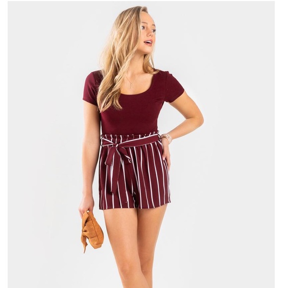 Maroon Striped Front Tie Romper - Picture 2 of 4